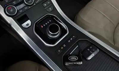 Land Rover Range Rover Evoque 2017, 116427 км, за 12100000 KRW - фото 9
