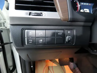 KG_Mobility_Ssangyong Rexton 2018, 168988 км, за 11900000 KRW - фото 16