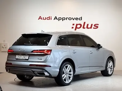 Audi Q7 2023, 43124 км, за 62000000 KRW