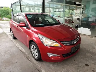 Hyundai Verna 2015, 92800 км, за 16299 CNY