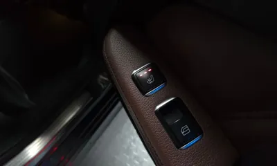 Mercedes-Benz E-Class 2016, 118577 км, за 11500000 KRW - фото 18