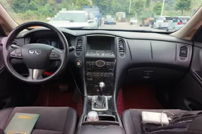 Infiniti QX50 2015, 182100 км, за 53107.14 CNY - фото 10