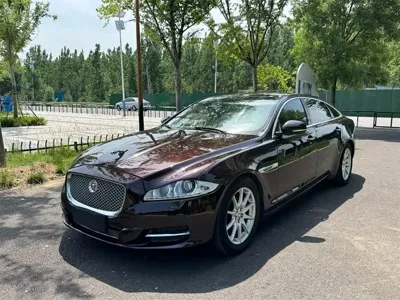 Jaguar XJ · 2014 год