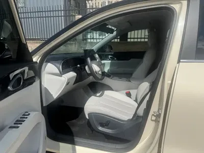 Galaxy Starburst 2024, 30000 км, за 63000 CNY