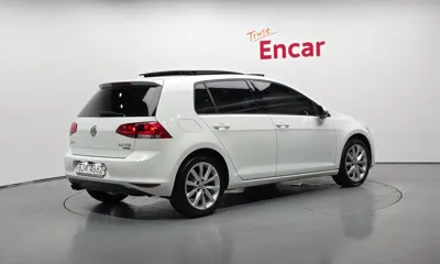Volkswagen Golf 2015, 133988 км, за 9500000 KRW