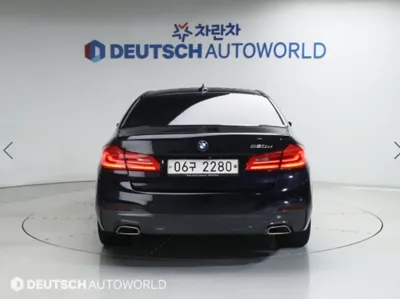BMW 5-Series 2018, 111024 км, за 23900000 KRW