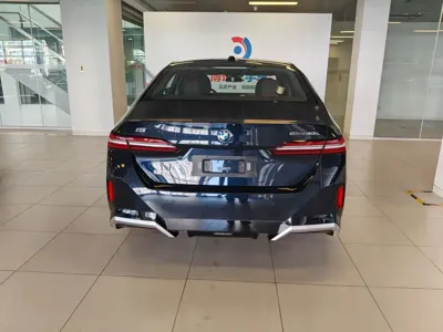 BMW i5 2025, 500 км, за 286000 CNY - фото 29