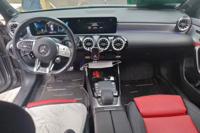 Mercedes-Benz A AMG 2020, 15500 км, за 183388.88 CNY - фото 9