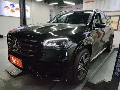 Mercedes-Benz GLS · 2023 год