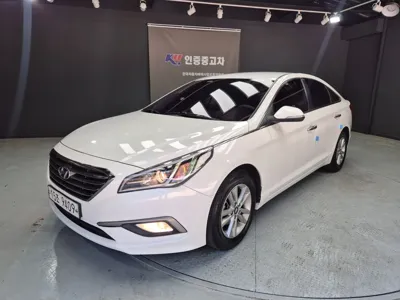 Hyundai Sonata · 2015 год