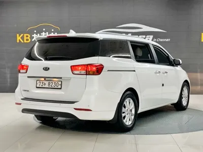 Kia Canival 2015, 256861 км, за 5500000 KRW