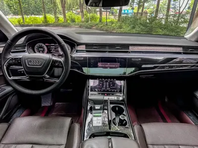 Audi A8 2020, 80000 км, за 418000 CNY - фото 7