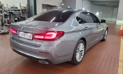 BMW 5-Series 2023, 40698 км, за 33500000 KRW - фото 4