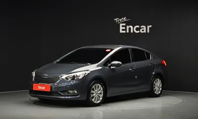 Kia K3 · 2015 год