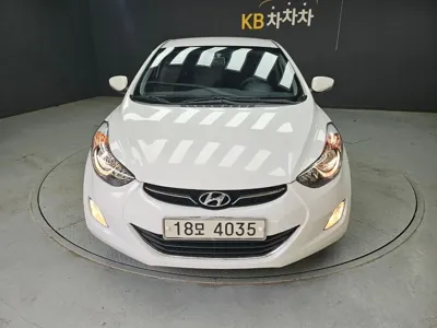 Hyundai Avante 2013, 156129 км, за 3990000 KRW