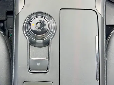 Ford Mondeo 2017, 60000 км, за 45800 CNY - фото 14