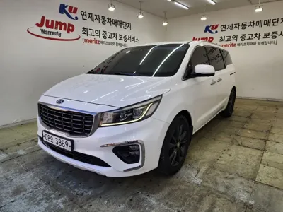 Kia Canival · 2019 год