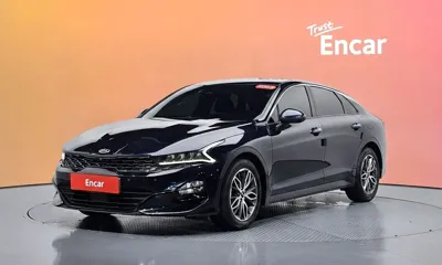 Kia K5 · 2020 год