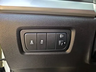 KG_Mobility_Ssangyong KORANDO 2015, 163915 км, за 3700000 KRW - фото 13