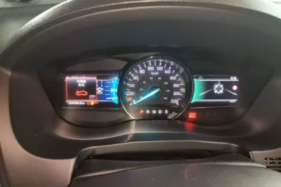 Ford Explorer 2017, 64600 км, за 85640.27 CNY - фото 14