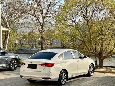 Buick Verano 2022, 71000 км, за 49800 CNY - фото 4