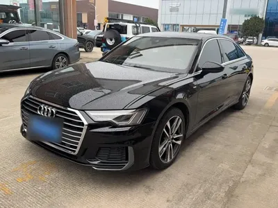 Audi A6L · 2020 год