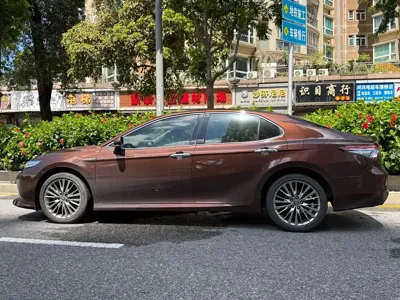 Toyota Camry 2018, 54000 км, за 78800 CNY