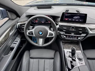BMW 6 Series GT 2020, 80000 км, за 169899 CNY - фото 9