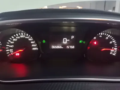 Peugeot 308 2016, 65900 км, за 43046.51 CNY - фото 15