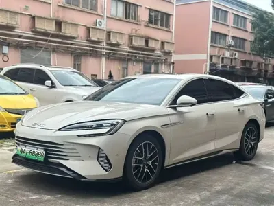BYD Seal · 2024 год