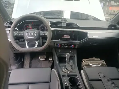 Audi Q3 2023, 32599 км, за 116500 CNY - фото 10