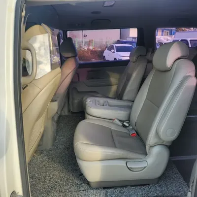 Kia Canival 2017, 245165 км, за 9900000 KRW - фото 9