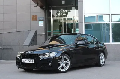 BMW 3-Series · 2017 год