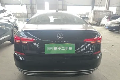 Volkswagen Passat 2021, 79700 км, за 83275.12 CNY