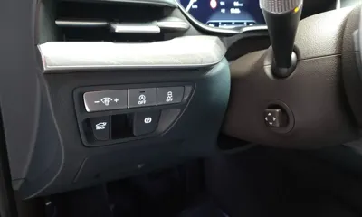 Genesis G80 2023, 34814 км, за 50000000 KRW - фото 20