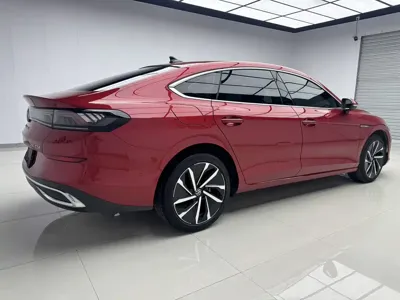 Volkswagen Lamando 2021, 27000 км, за 142800 CNY - фото 6