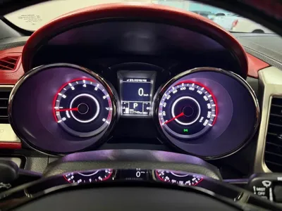 KG_Mobility_Ssangyong TIBOLI 2016, 117729 км, за 7990000 KRW - фото 18