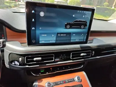 Lincoln Aviator 2020, 104600 км, за 177300 CNY - фото 6