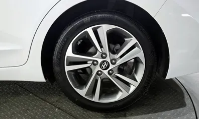 Hyundai Avante 2018, 74134 км, за 13000000 KRW - фото 21