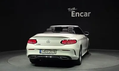 Mercedes-Benz C-Class 2023, 19820 км, за 42890000 KRW