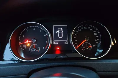 Volkswagen Golf 2015, 69900 км, за 49448.43 CNY - фото 12