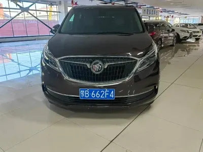 Buick GL8 2019, 102000 км, за 126000 CNY