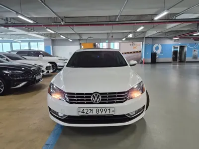 Volkswagen Passat · 2015 год