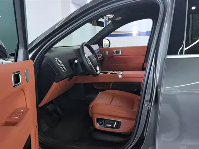 Li Auto Li L8 2025, 11299 км, за 264800 CNY - фото 9