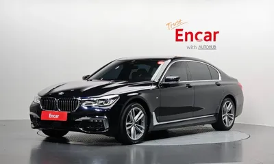 BMW 7-Series · 2017 год