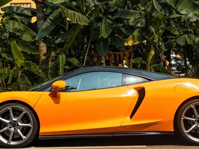 McLaren GT 2021, 14000 км, за 1138000 CNY