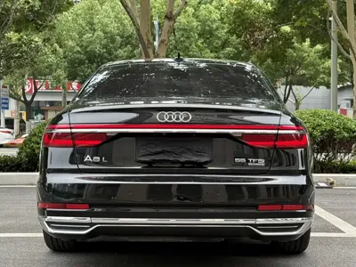 Audi A8 2019, 50000 км, за 278000 CNY - фото 8