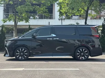 Toyota Alphard 2024, 45000 км, за 798000 CNY - фото 7