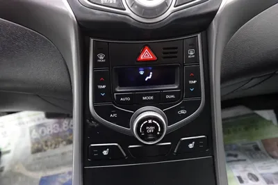Hyundai Avante 2015, 110000 км, за 5300000 KRW - фото 12