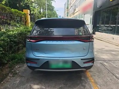 BYD Tang New Energy 2023, 68700 км, за 90200 CNY - фото 6